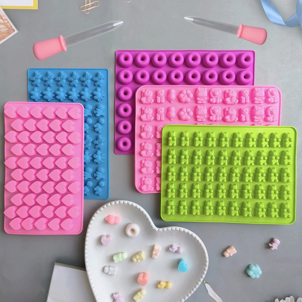 Kitchen Baking Tray Set - 7Pcs Candy Silicone Moulds with 2